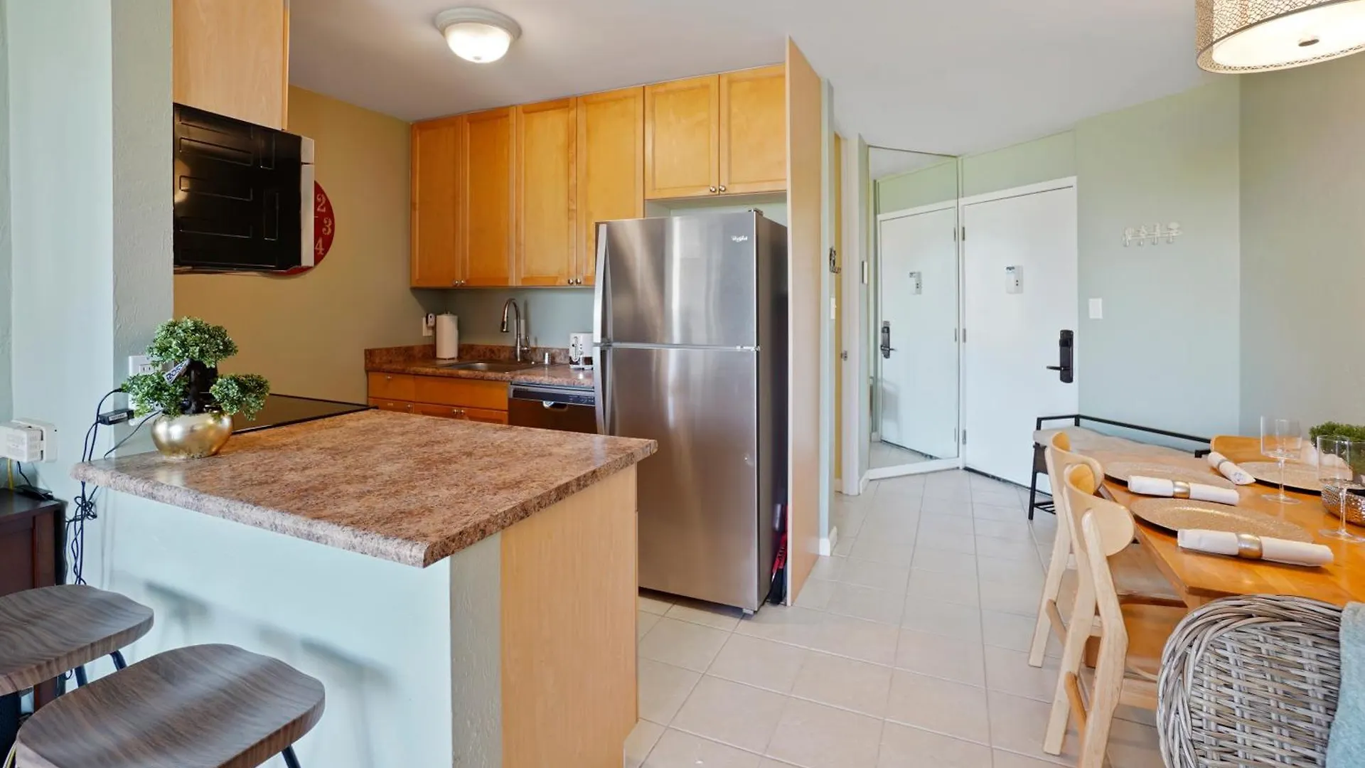 Sunet Palms Kihei S Cozy Beach Escape ABD